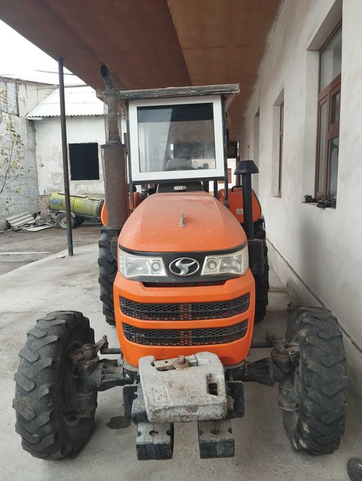 Трактор CHIMGAN 404 сотилади. Срочно! Пул керак булди шунга.