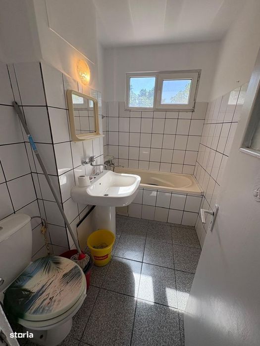 2 cam sd 50 mp zona podu ros modelul cu 3 debarale et 3/4 81.000 eur