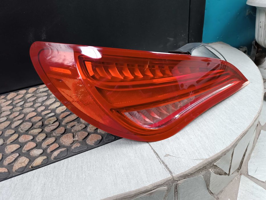 Фонарь Мерседес CLA