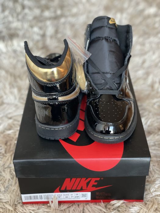 Jordan 1 Retro High Black Metallic Gold Dark Nike Full Box Verificare