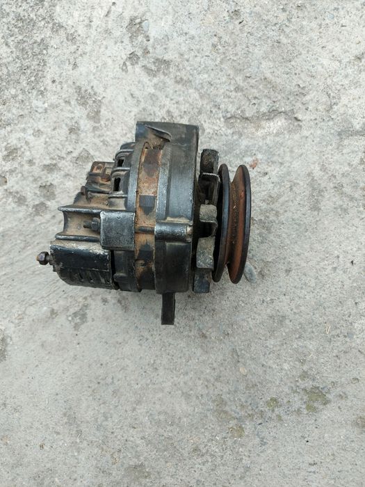 Alternator 12v cu fulie