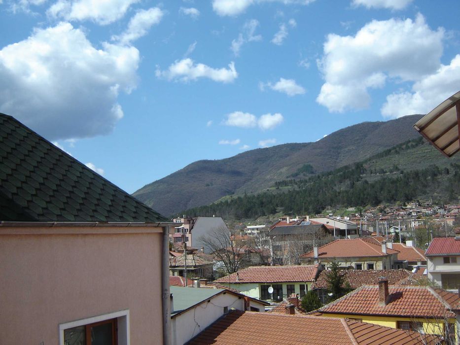 Sony Cyber-shot DSC-P73