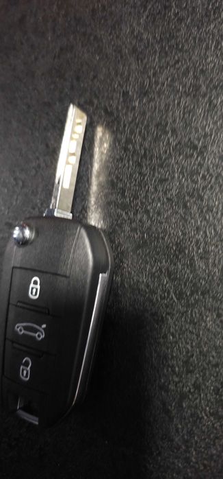 Сгъваем ключ Опел Кросленд Х