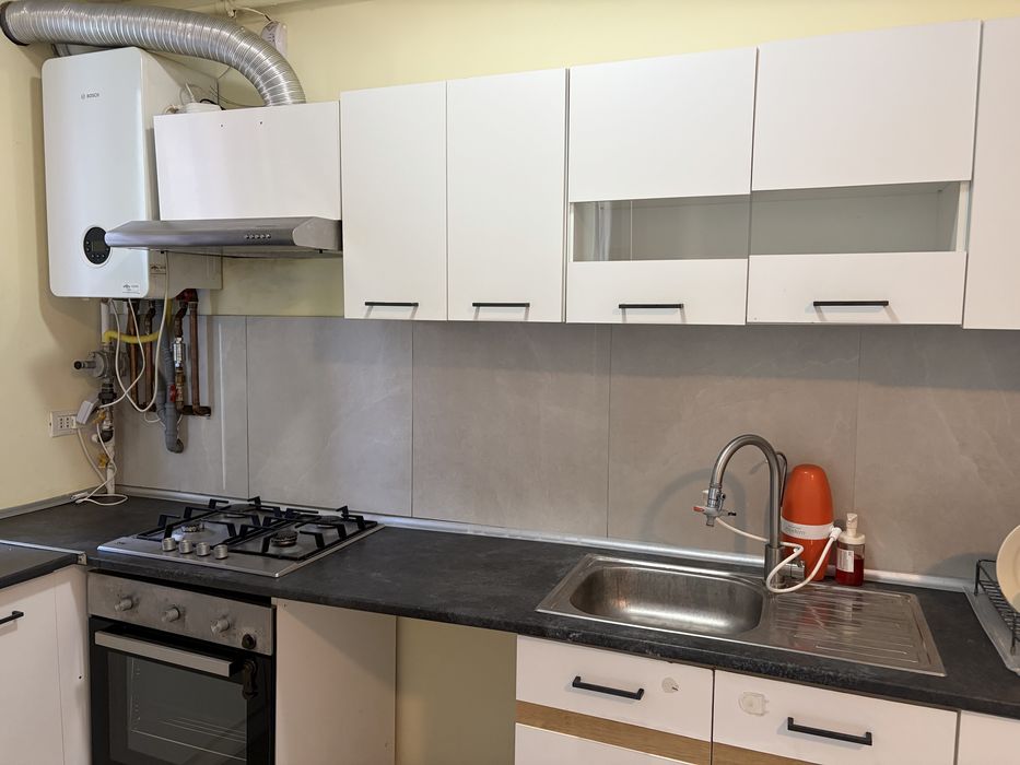 Apartamenr cu 3camere in bloc nou