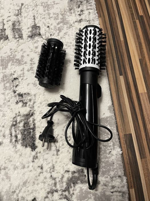 Perie rotativă BaByliss ca nouă – volum și coafare rapidă