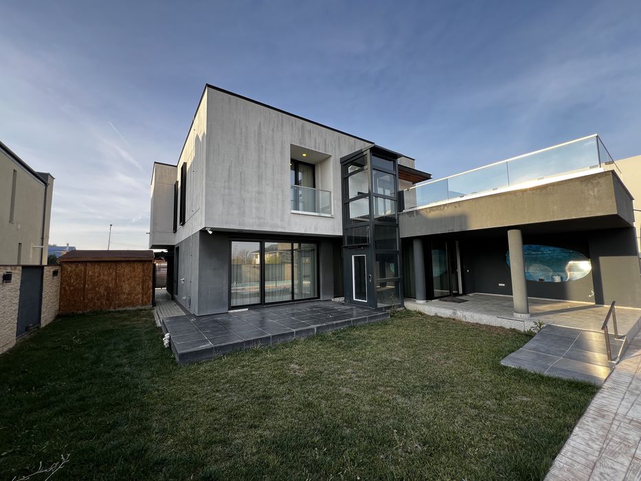 Balustrada balcon sticla securizata 16mm - 18ml