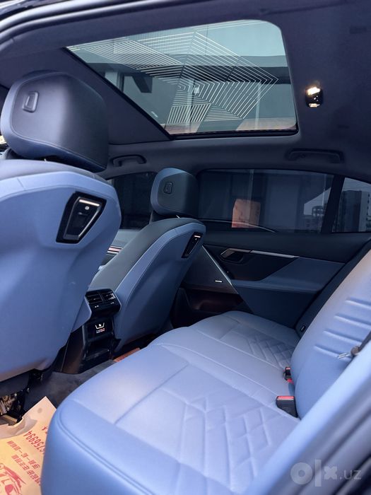 Bmw i5 40L/ M sport/14000km probeg