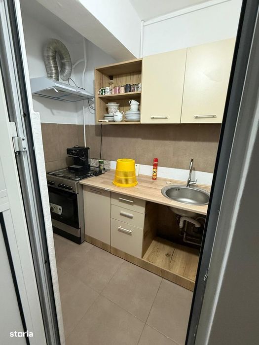 250E/luna, garsoniera renovata, mobilata, utilata, Gara Internationala