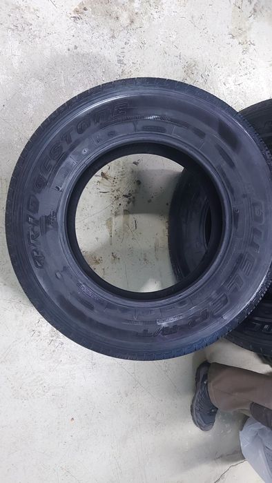 Срочнр продам.Шины Bridgestone (Бриджстоун)