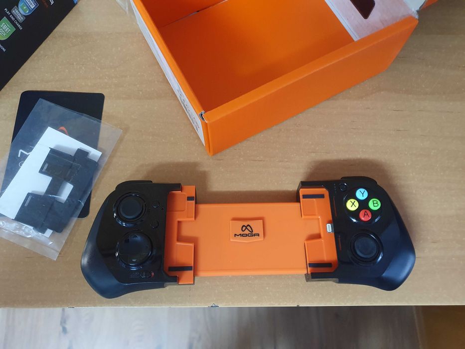 MOGA Ace Power - топ контролер за Apple телефони