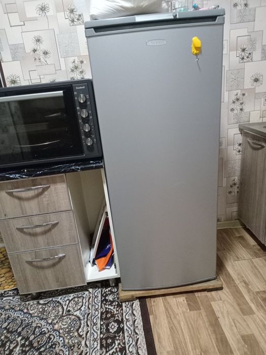 Холодильник бирюза в хорошем  состоянии