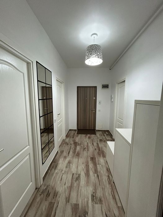 Apartament - 2 camere, sector 6, zona Păcii.
