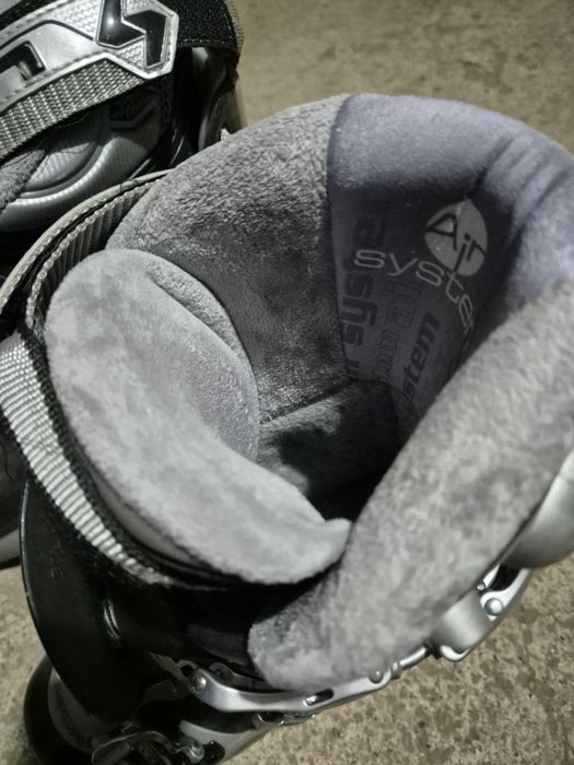 Set complet schiuri plus clăpari