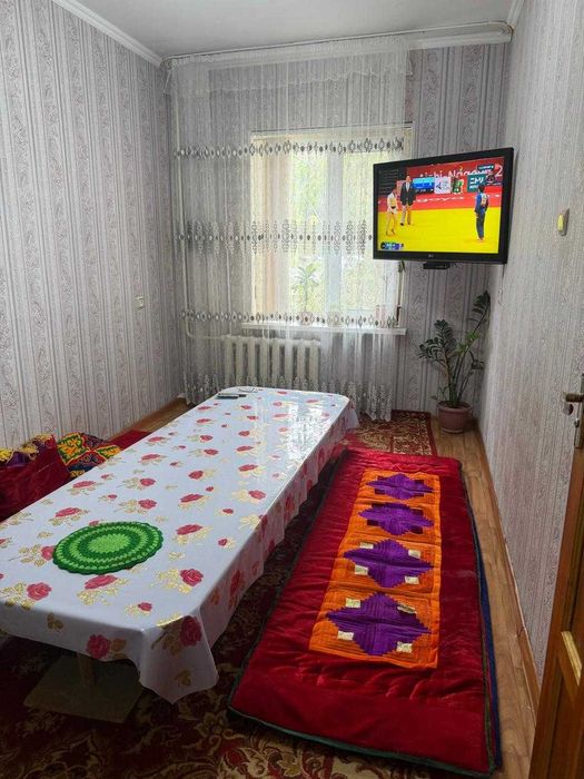 Продам 4-комнатную квартиру