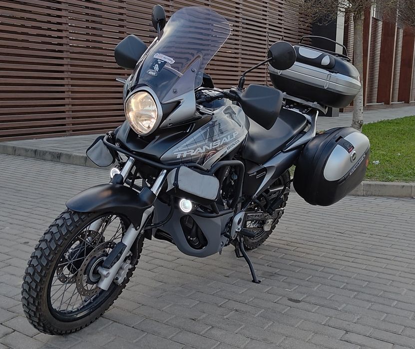 Honda Transalp XL700 ABS