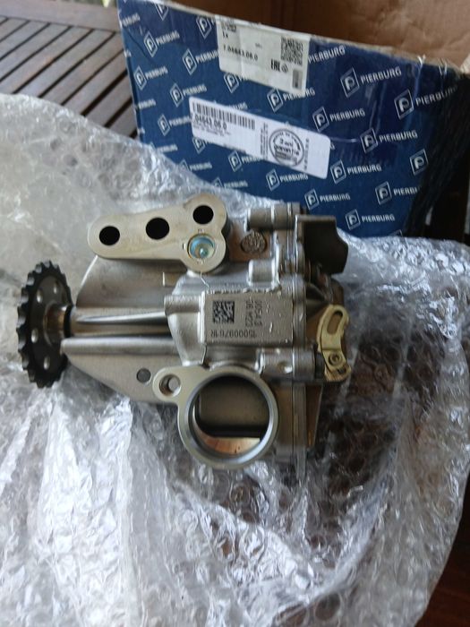 Pompa de ulei pierburg Renault Nissan Mercedes Opel