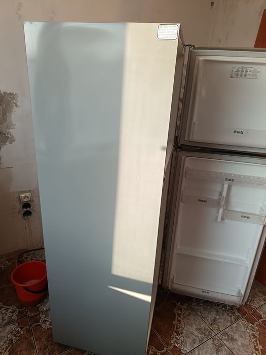 Продам холодильник Samsung