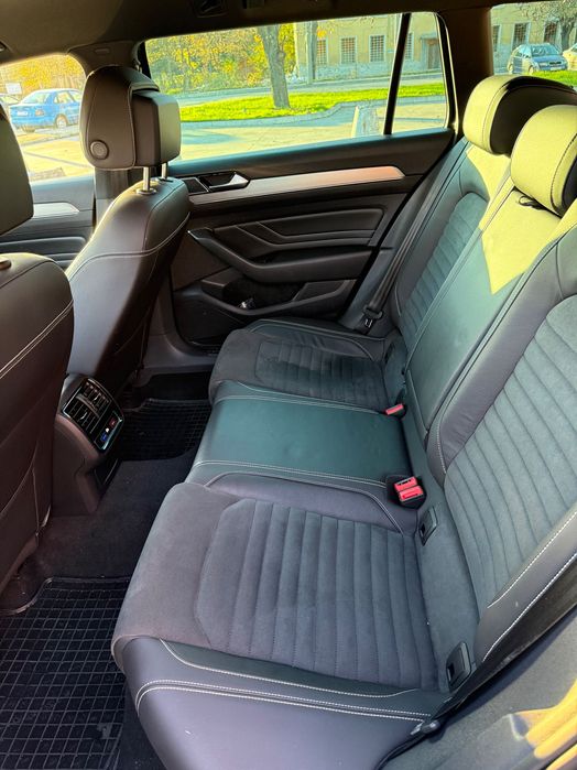 VW Passat b8.5 R-Line