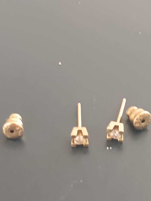 Продам золотые пусеты