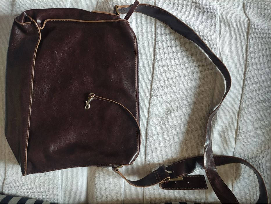 Голяма маркова чанта