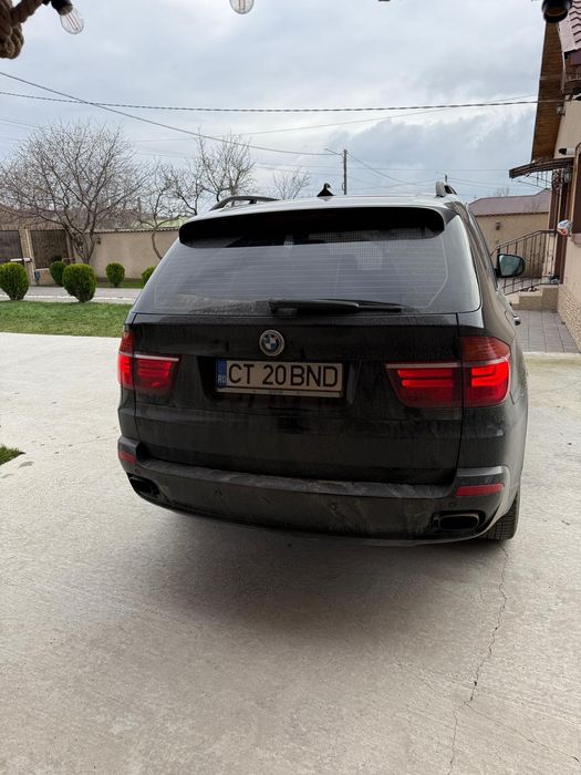 Vând bmw x5 2008