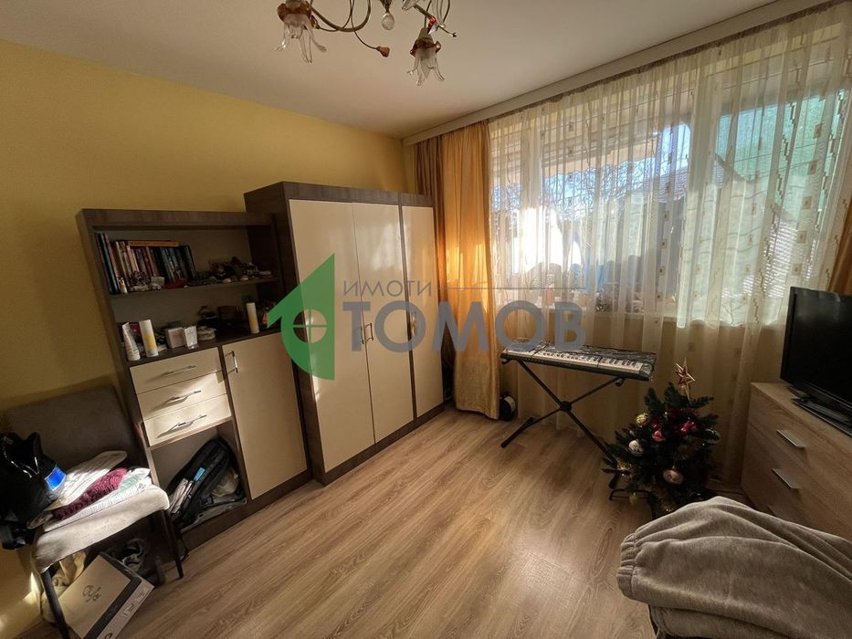 Продава се Тристаен апартамент в Шумен, Математическа гимназия - 103 кв.м за 1283 €/кв.м - Снимка #7