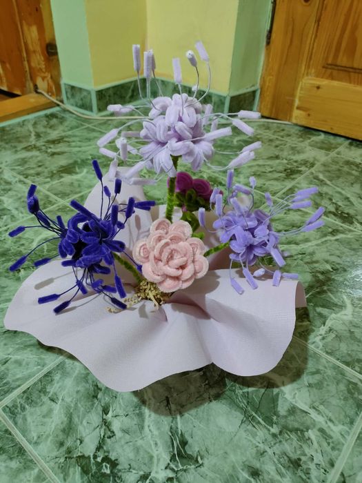 Цветя от плюшена тел 8 март