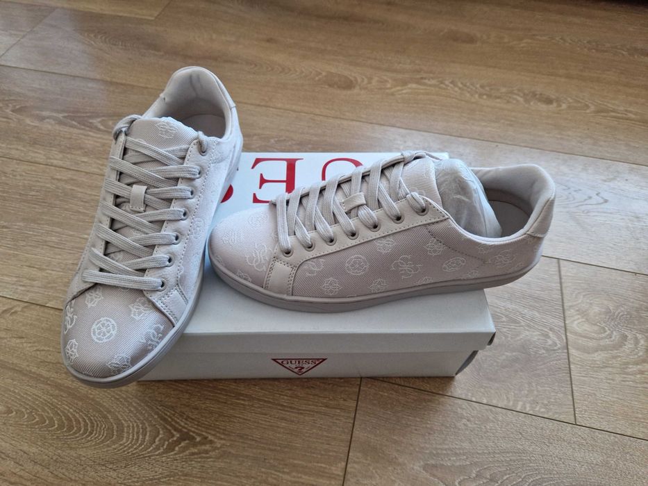 Guess сникърси нови