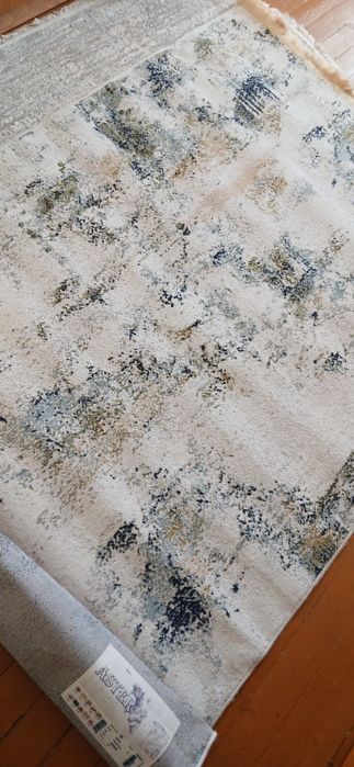 Продам ковры б/у