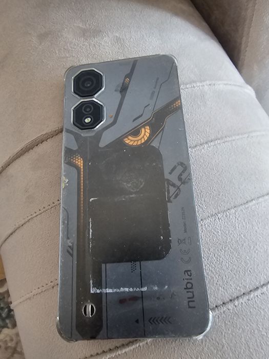 Продам Nubia Z2352N