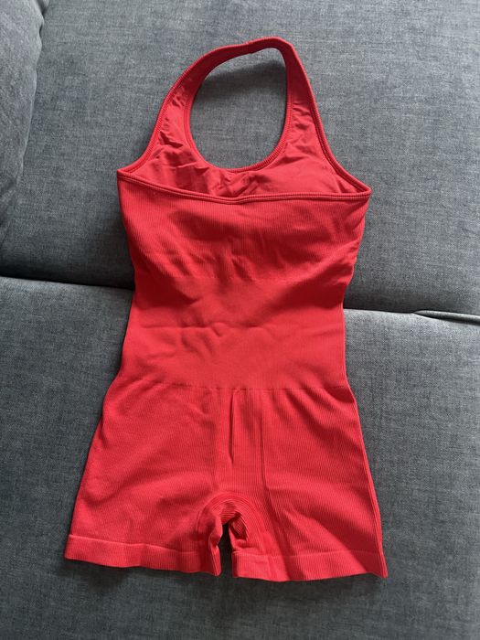 Комбинезон для фитнеса