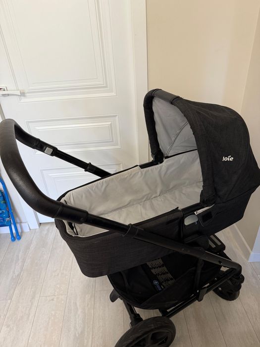 Коляска 2 в 1 ( люлька и прогулочный блок)