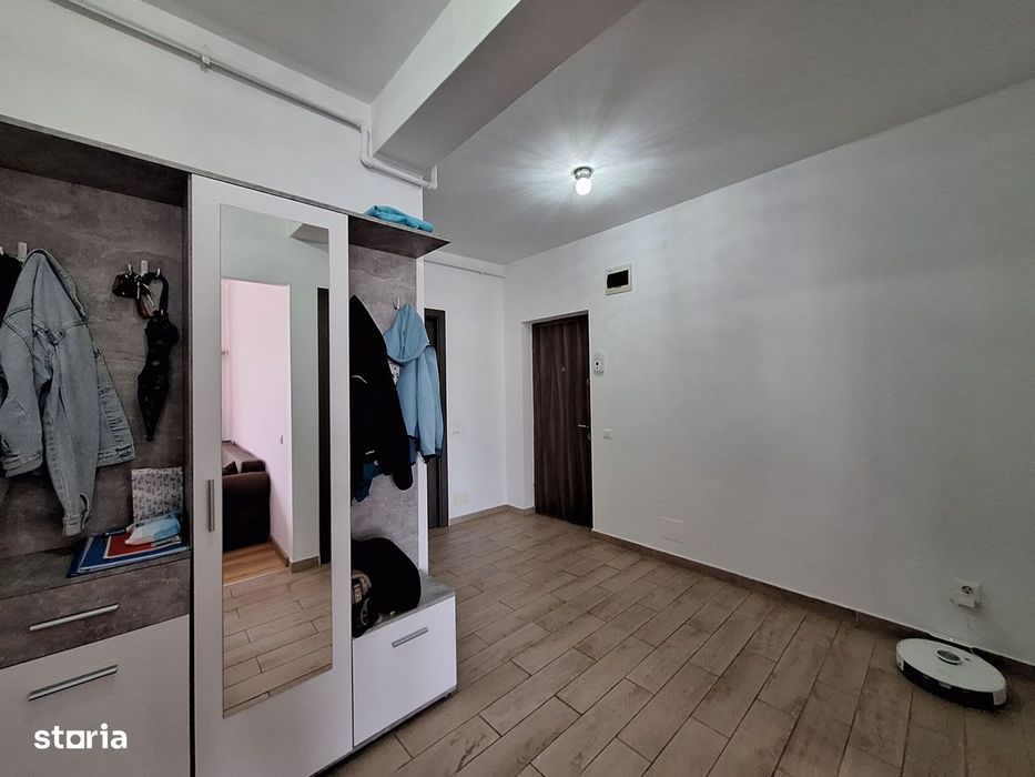 Apartament cu 2 camere, decomandat, 50 mp, balcon, zona Abatorului