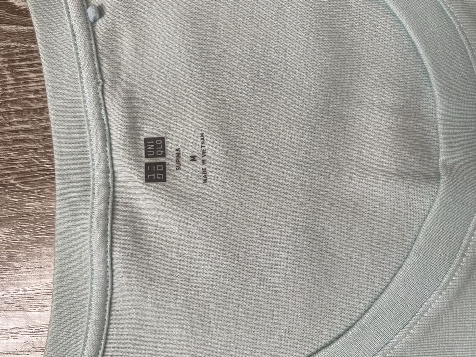 Кофта uniqlo новая