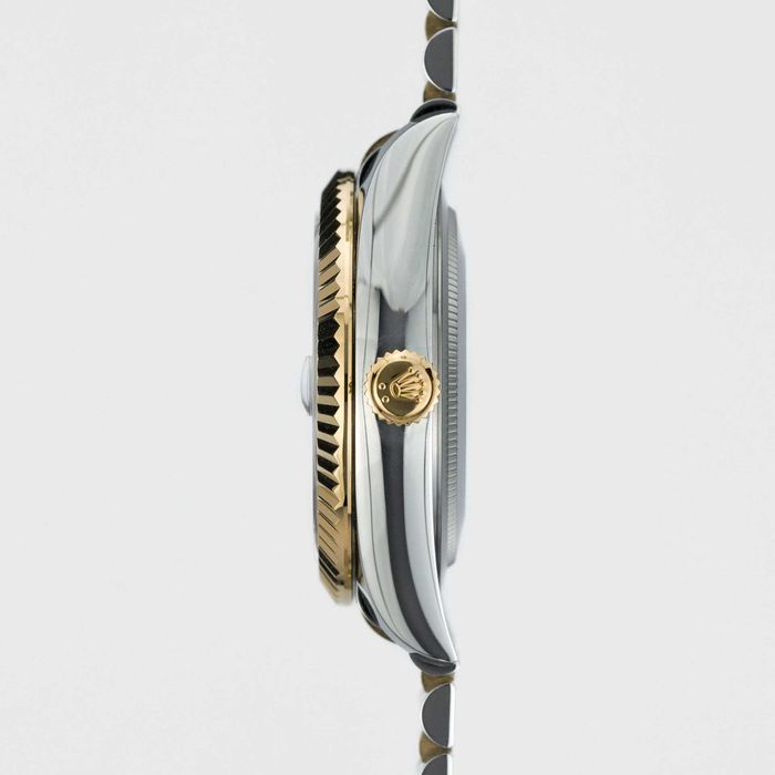 Rolex Sky-Dweller 42mm 336933 Bright Black dial on Jubilee