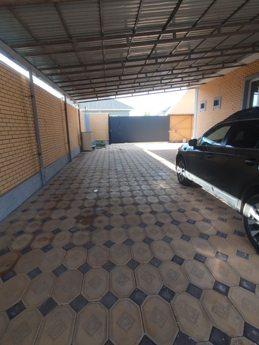 Продам дом в поселке Долан