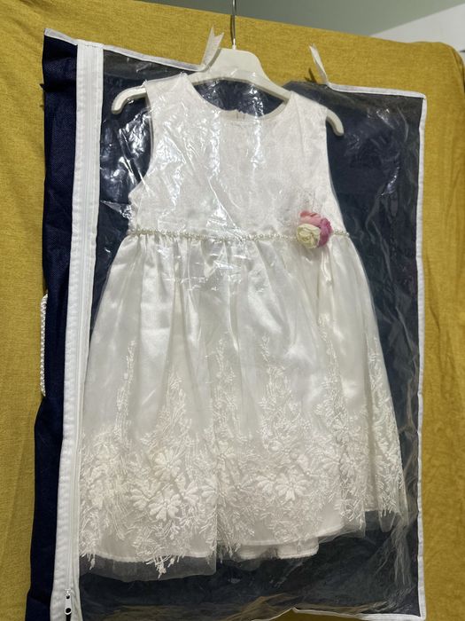 Платье нарядное