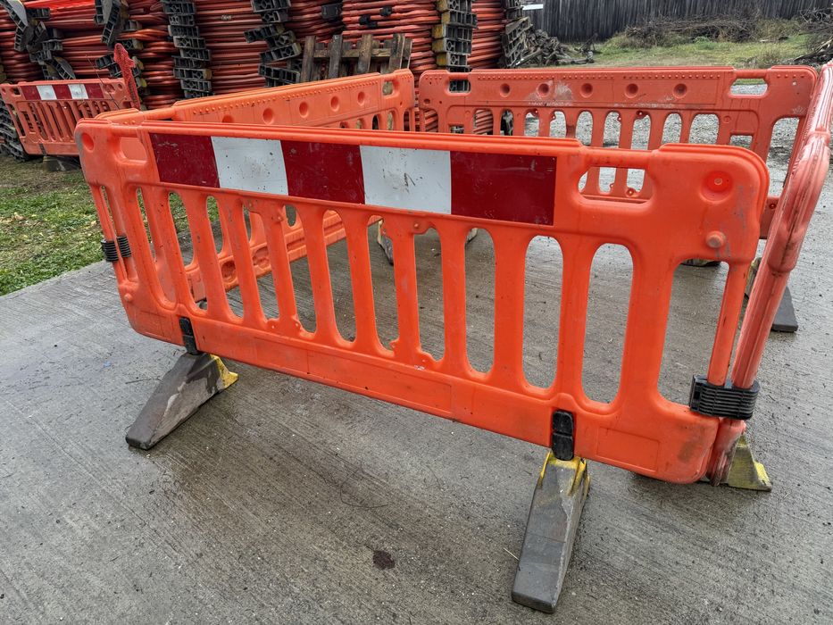 Garduri delimitare santier Bariere santier