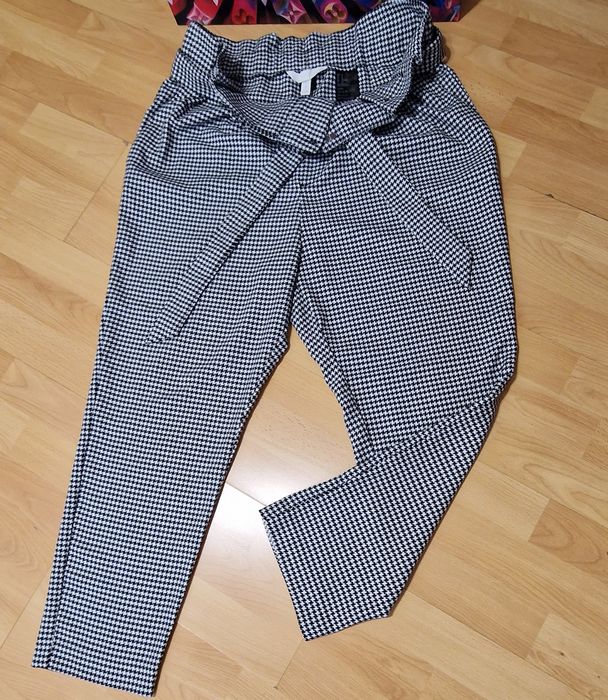 Pantaloni eleganți dama H&M, new collection