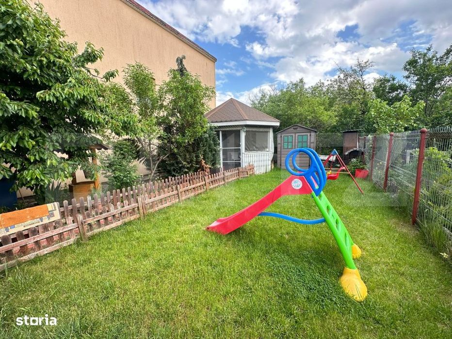 Casa complet renovata, terasa spectaculoasa, zona linistita Deva, str