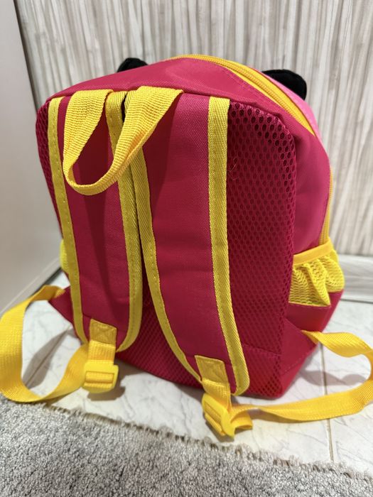 Детска раница на Мики Маус