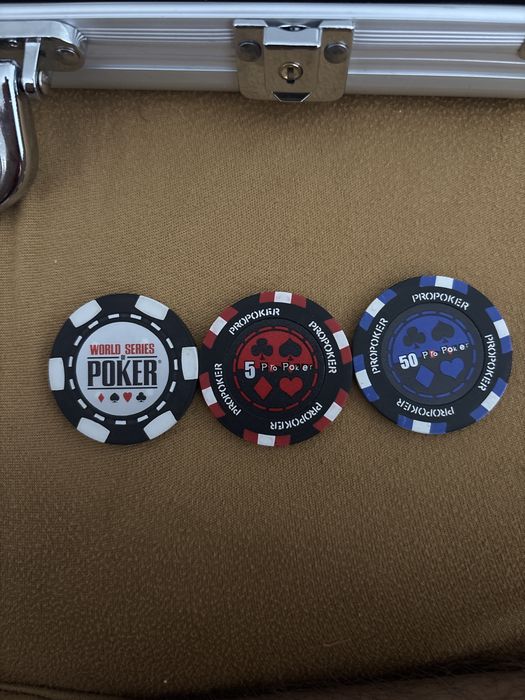 jetoane poker 265 buc