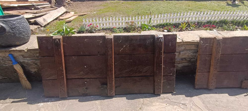 Дъбови врати за механа