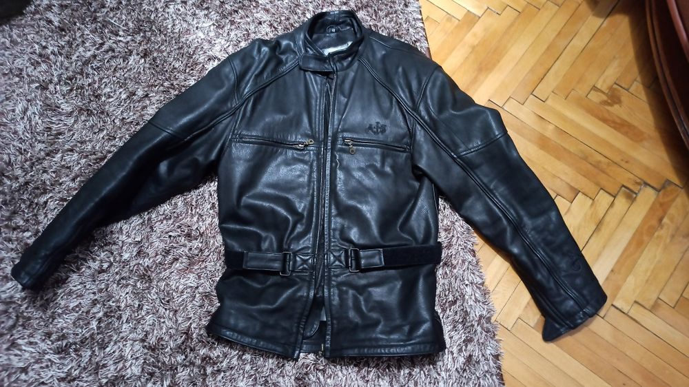 Vând geaca moto de piele AJS by Luois