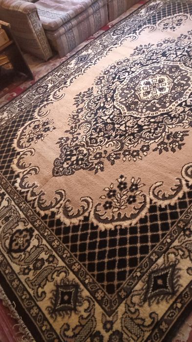 Бельгийский шерстяной ковер 2 на 3.