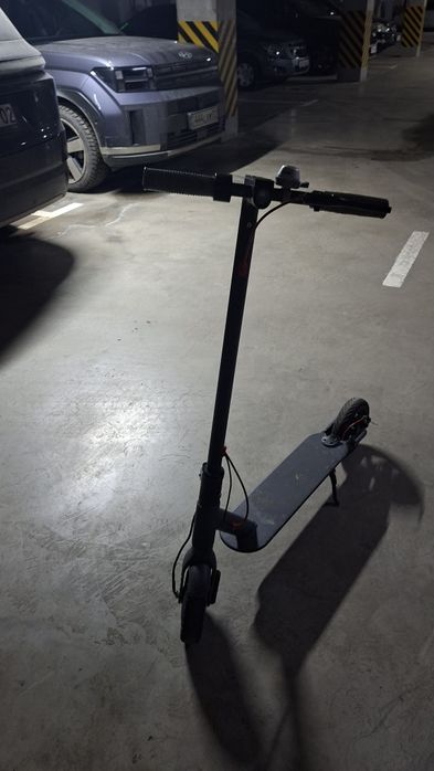 Продам электросамокат Xiomi 365
