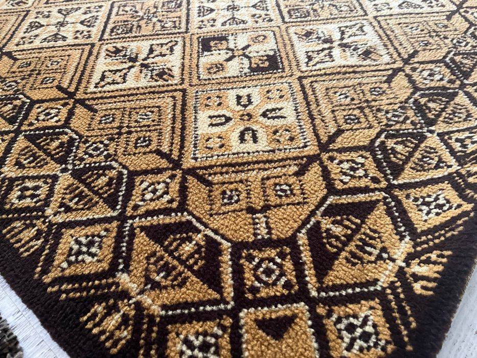 Килим 200x240 като нов