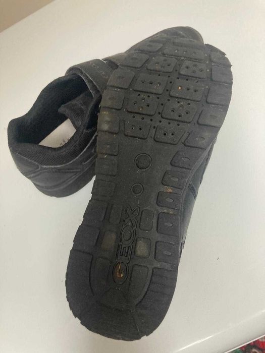 Vand Geox copii marimea 35