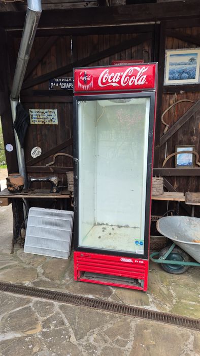 хладилна витрина от кока кола