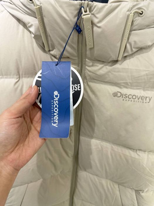 Продается Унисекс куртка(пуховик) от бренда Discovery